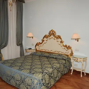 Bed and Breakfast Alloggi Santa Sofia, Βενετία